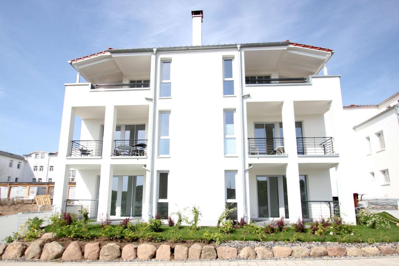 Terrasse, Gratis Nutzung Vom Ahoi Erlebnisbad Und Sauna In Sellin - Villa Antje Fewo 04 Goehren  Buitenkant foto