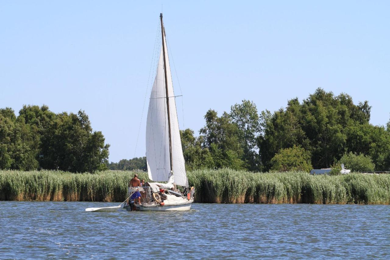Terrasse, Gratis Nutzung Vom Ahoi Erlebnisbad Und Sauna In Sellin - Villa Antje Fewo 04 Goehren  Buitenkant foto