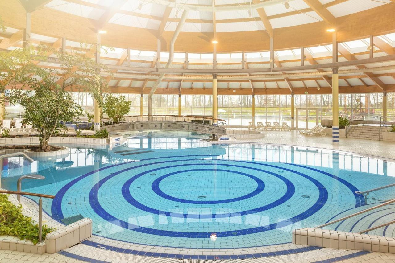 Terrasse, Gratis Nutzung Vom Ahoi Erlebnisbad Und Sauna In Sellin - Villa Antje Fewo 04 Goehren  Buitenkant foto