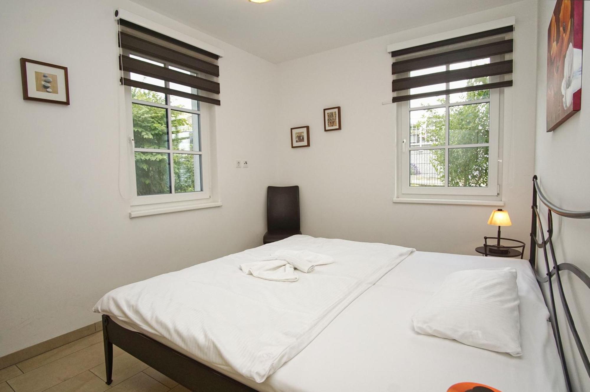 Terrasse, Gratis Nutzung Vom Ahoi Erlebnisbad Und Sauna In Sellin - Villa Antje Fewo 04 Goehren  Buitenkant foto